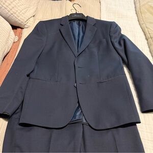 Banana Republic Men's Navy Two-Piece Suit Jacket & Trousers